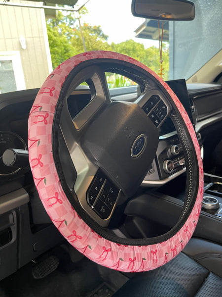 Steering wheel cover