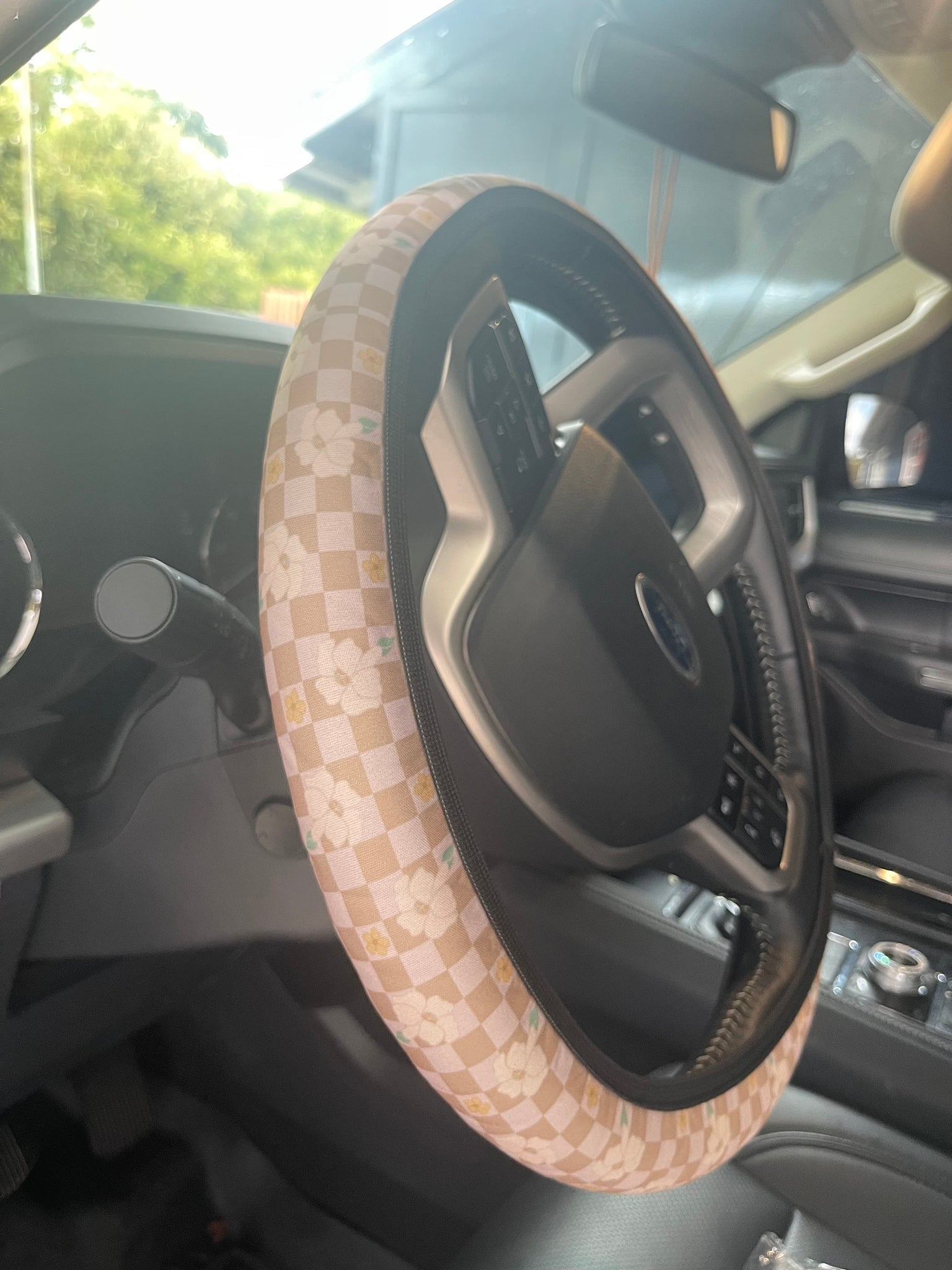 Steering wheel cover