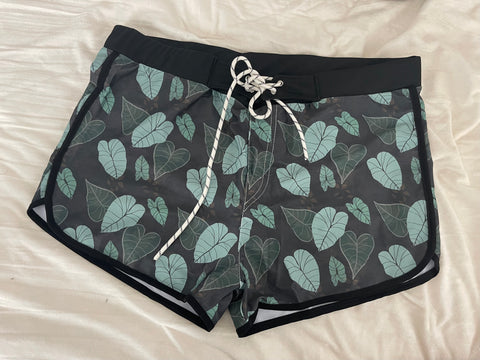 Adult swim shorts (incorrect size defect)