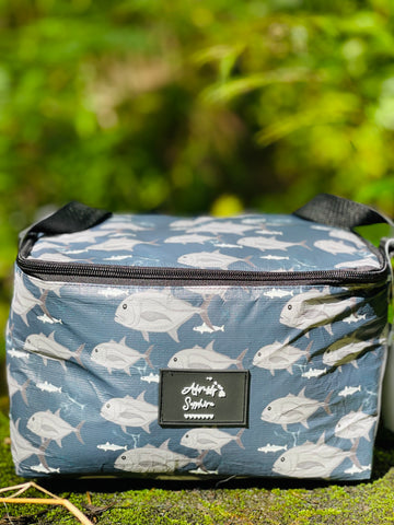 Splash proof mini cooler