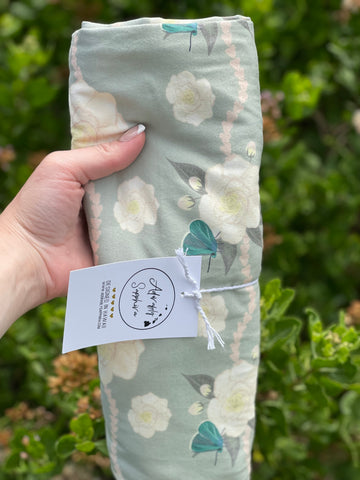 Gardenia swaddle blanket